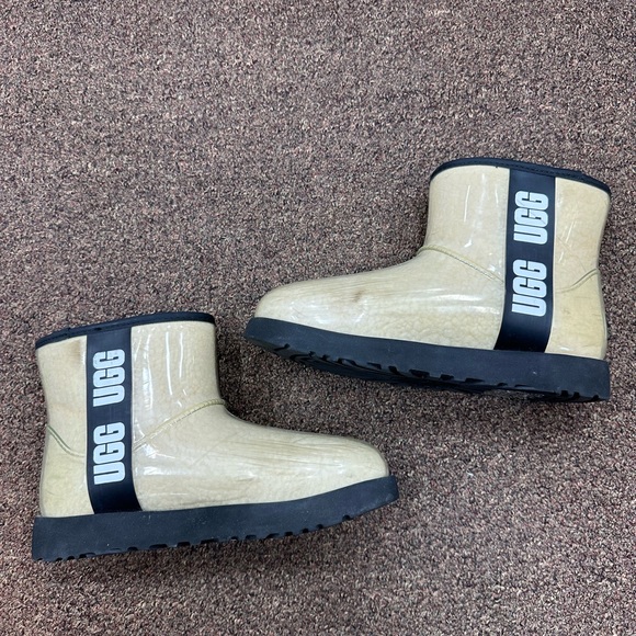 UGG Shoes - Ugg boots